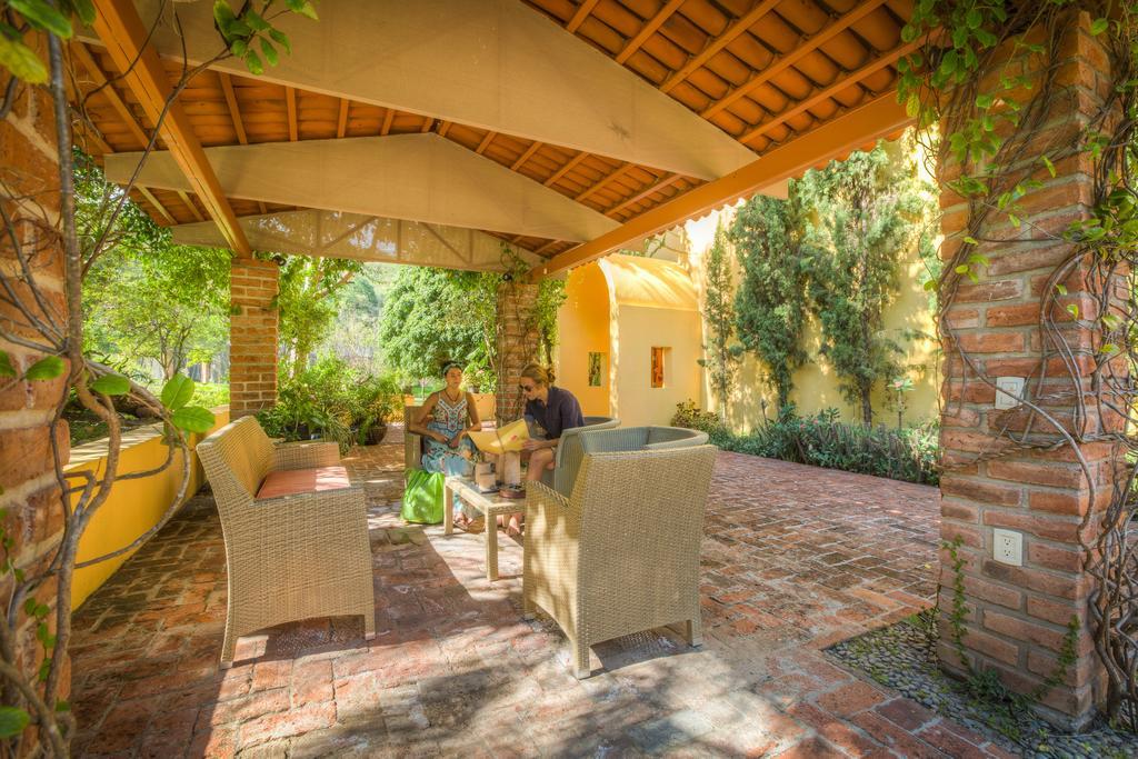 Villa Azalea Inn & Organic Farm JALISCO ภายนอก รูปภาพ